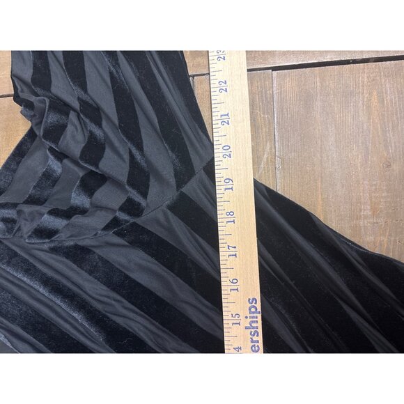 Peppermint USA Black Velvet Striped Long Sleeve Romper S - Picture 6 of 7